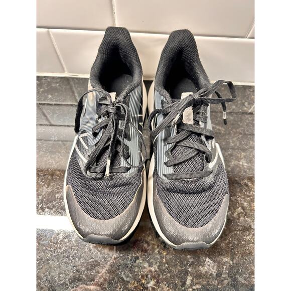 New Balance Kids Rave Run V2 Sneakers Shoes PKRAVBW2 Performance Black White 1 - Picture 4 of 11